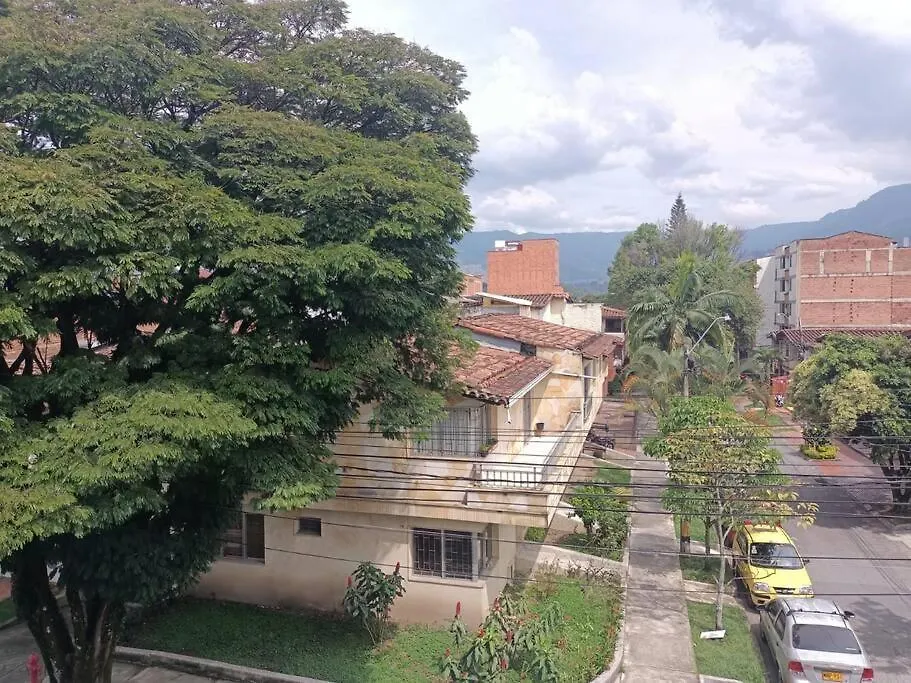 Apartamento Independiente Con Terraza En Belen Cerca A Laureles Medellin
