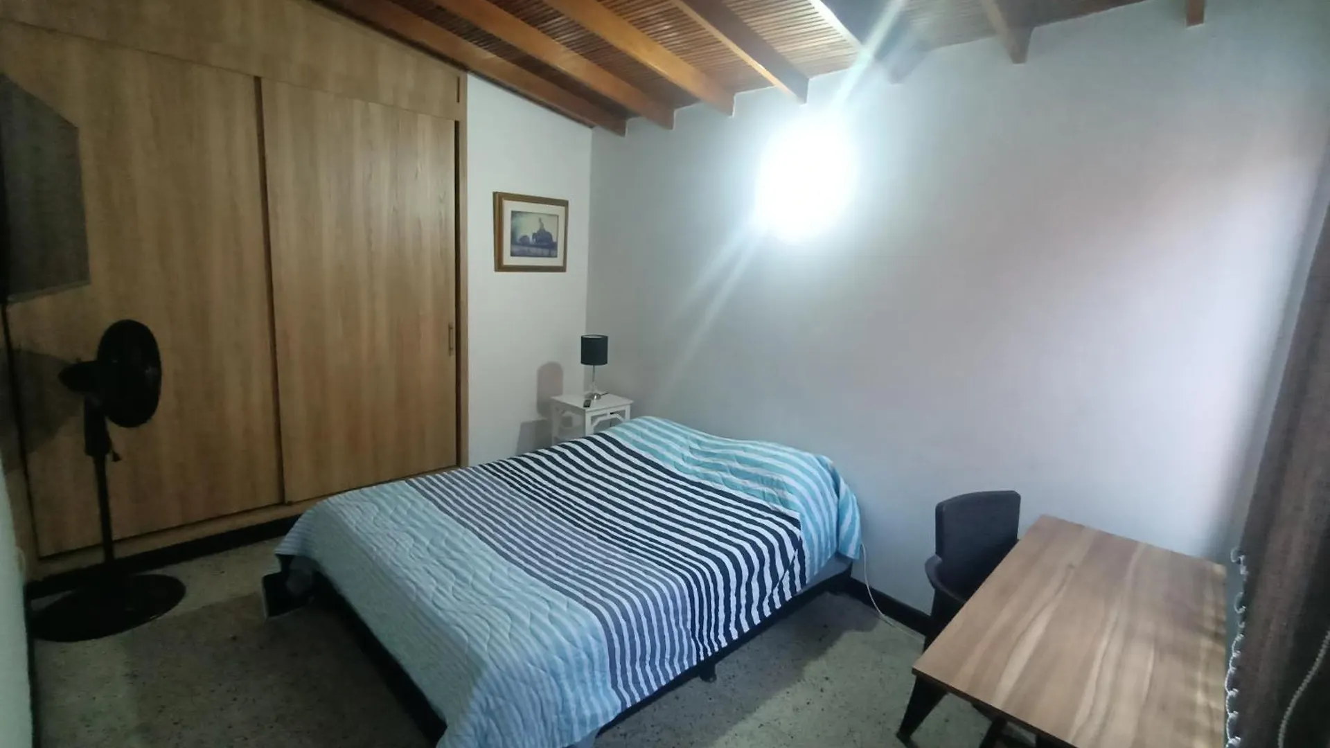 公寓 Apartamento Independiente Con Terraza En Belen Cerca A Laureles 麦德林