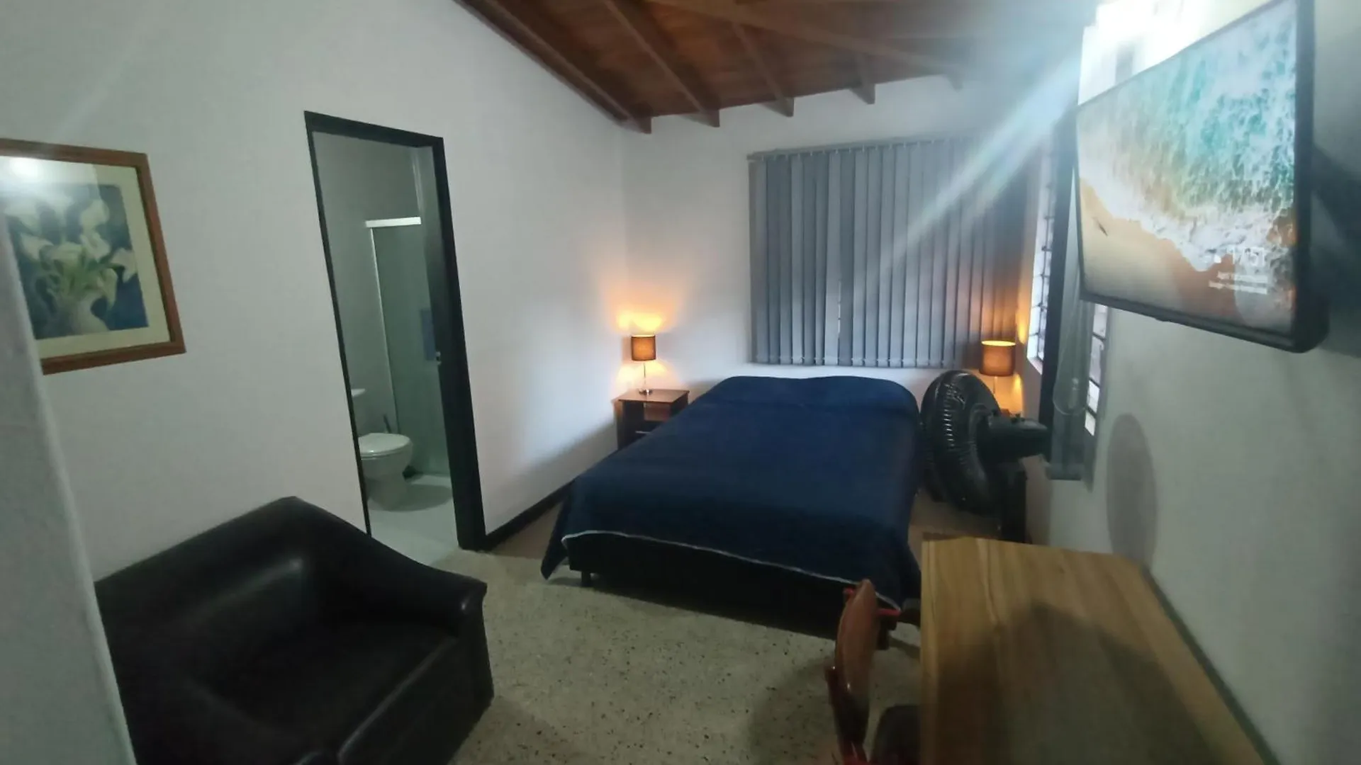 公寓 Apartamento Independiente Con Terraza En Belen Cerca A Laureles 麦德林